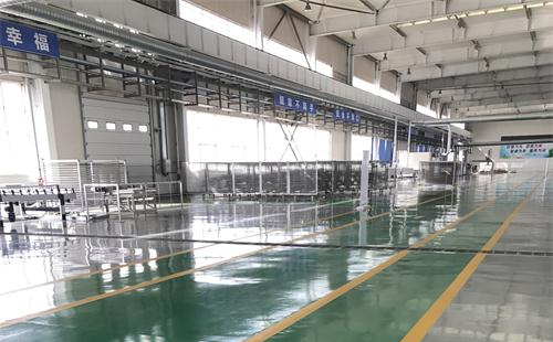 明日大雪：梦得来化工为您打造温暖而坚固的清水环氧地坪