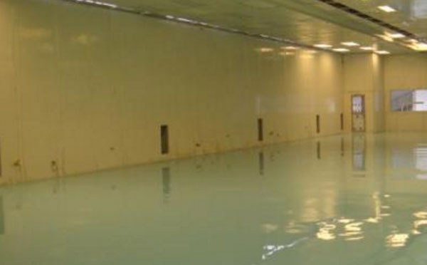 清水自流平环氧地坪中涂