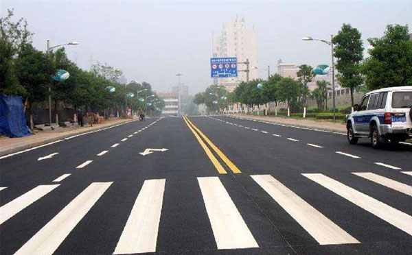 清水标线涂料在清水环氧地坪项目中的选择与应用